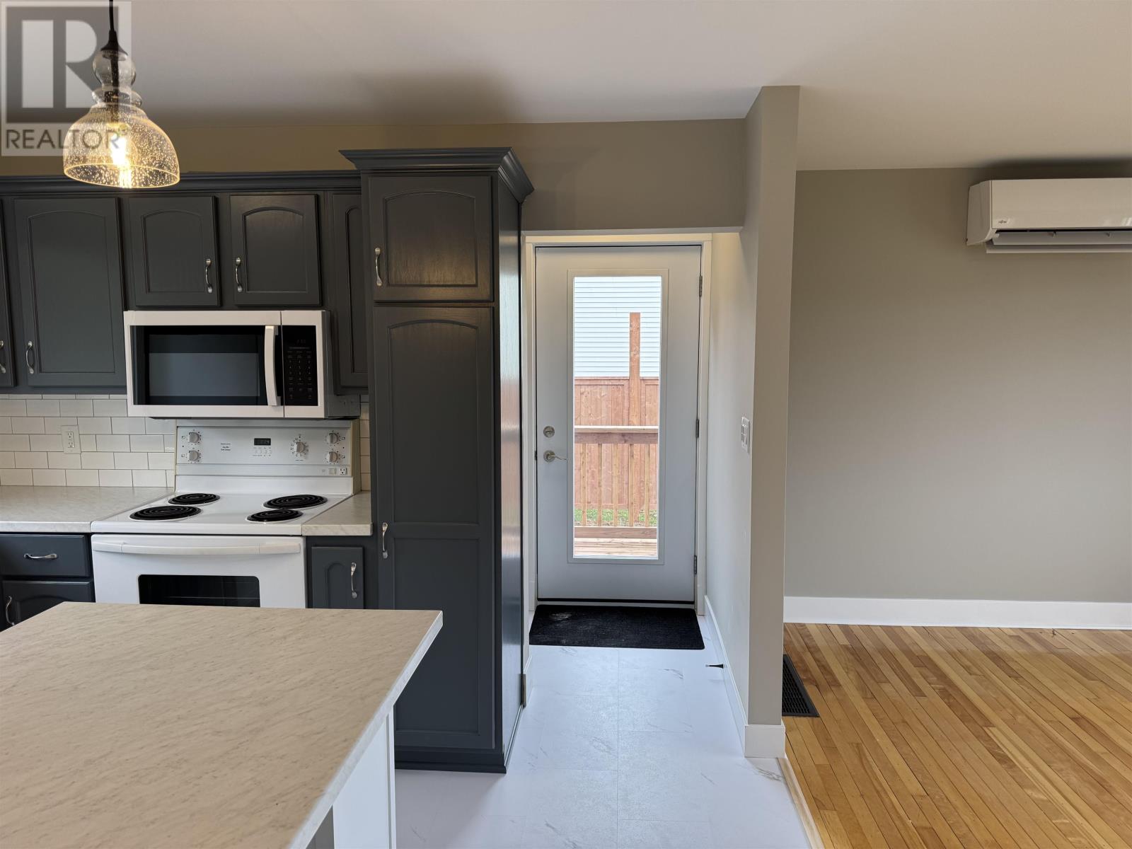 248 South Drive, Summerside, Prince Edward Island  C1N 3Z1 - Photo 13 - 202526615