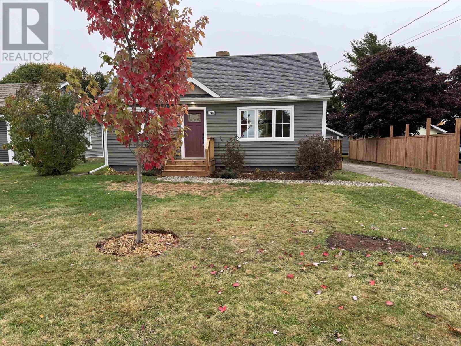 248 South Drive, Summerside, Prince Edward Island  C1N 3Z1 - Photo 3 - 202526615