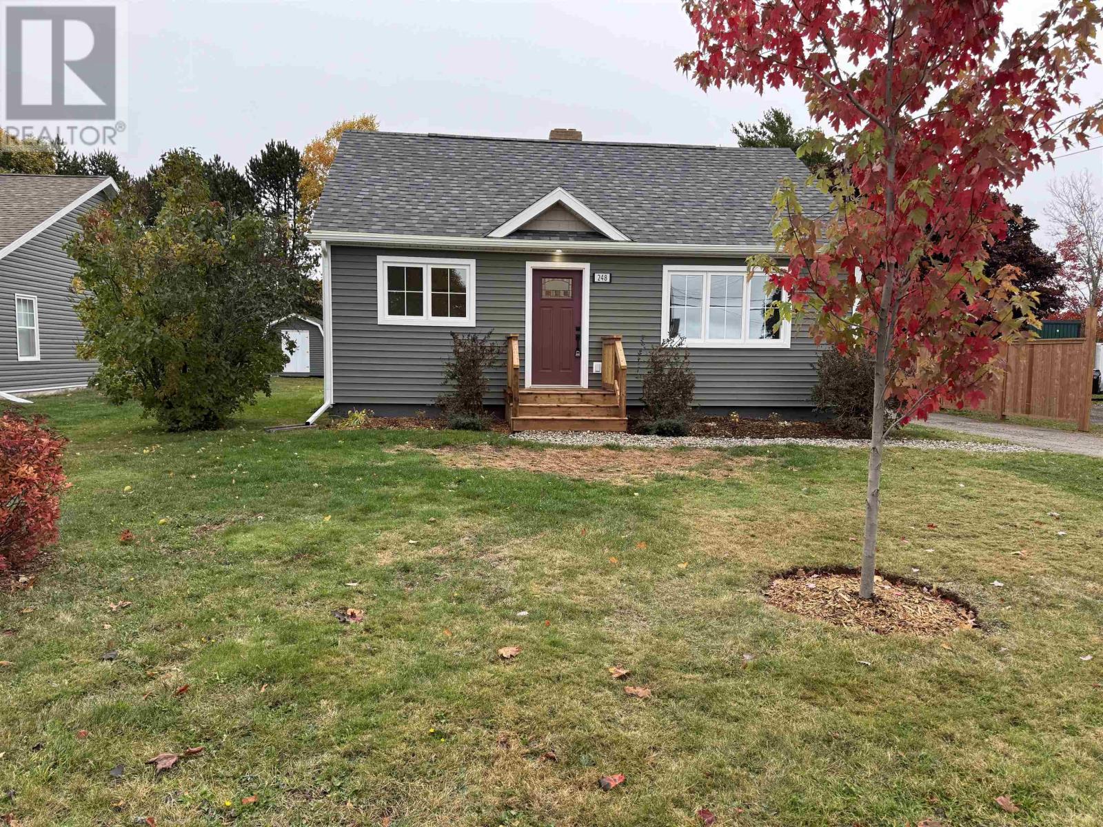 248 South Drive, Summerside, Prince Edward Island  C1N 3Z1 - Photo 4 - 202526615