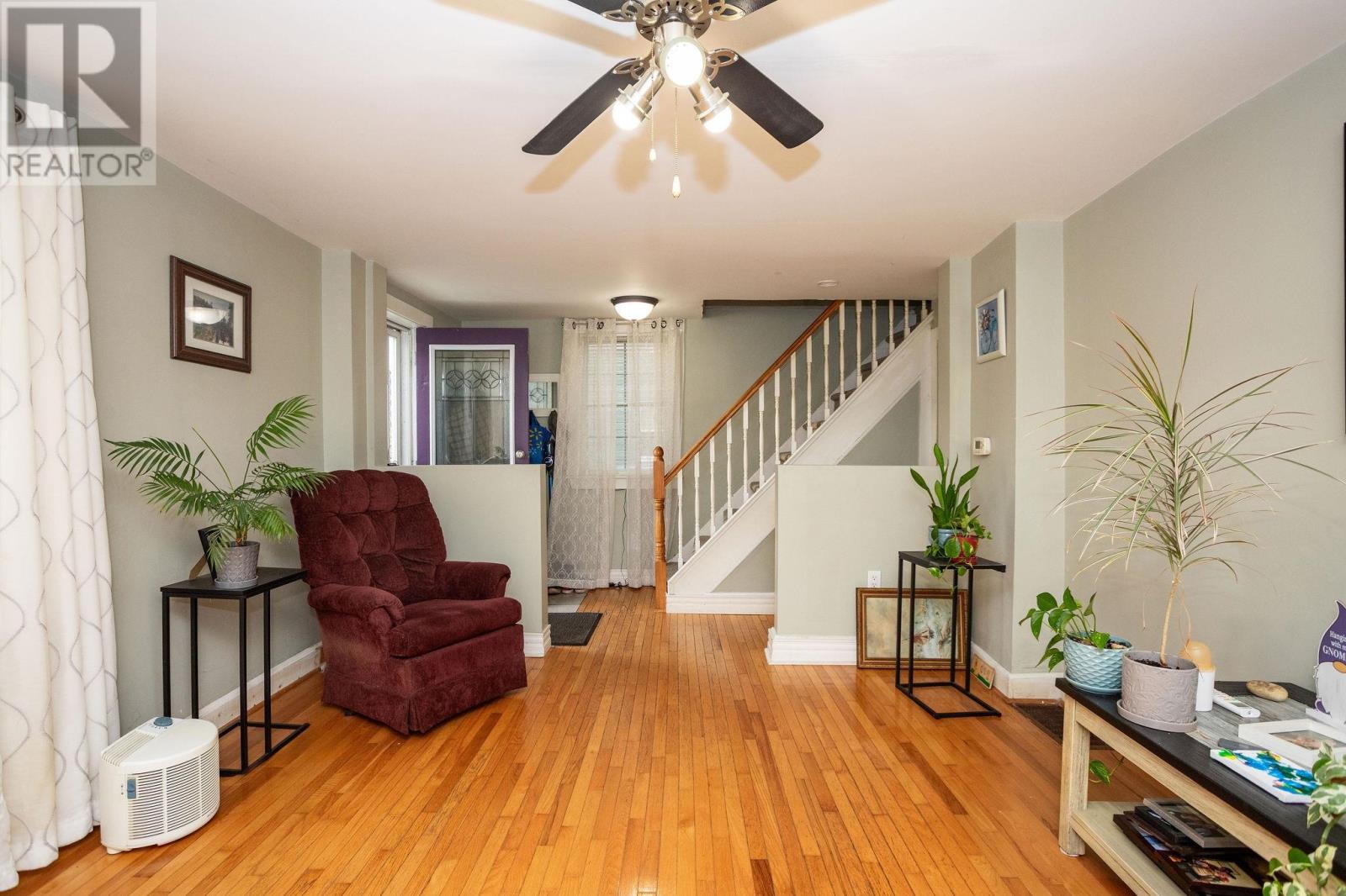 67 Victoria Street, Charlottetown, Prince Edward Island  C1A 2B4 - Photo 6 - 202526915