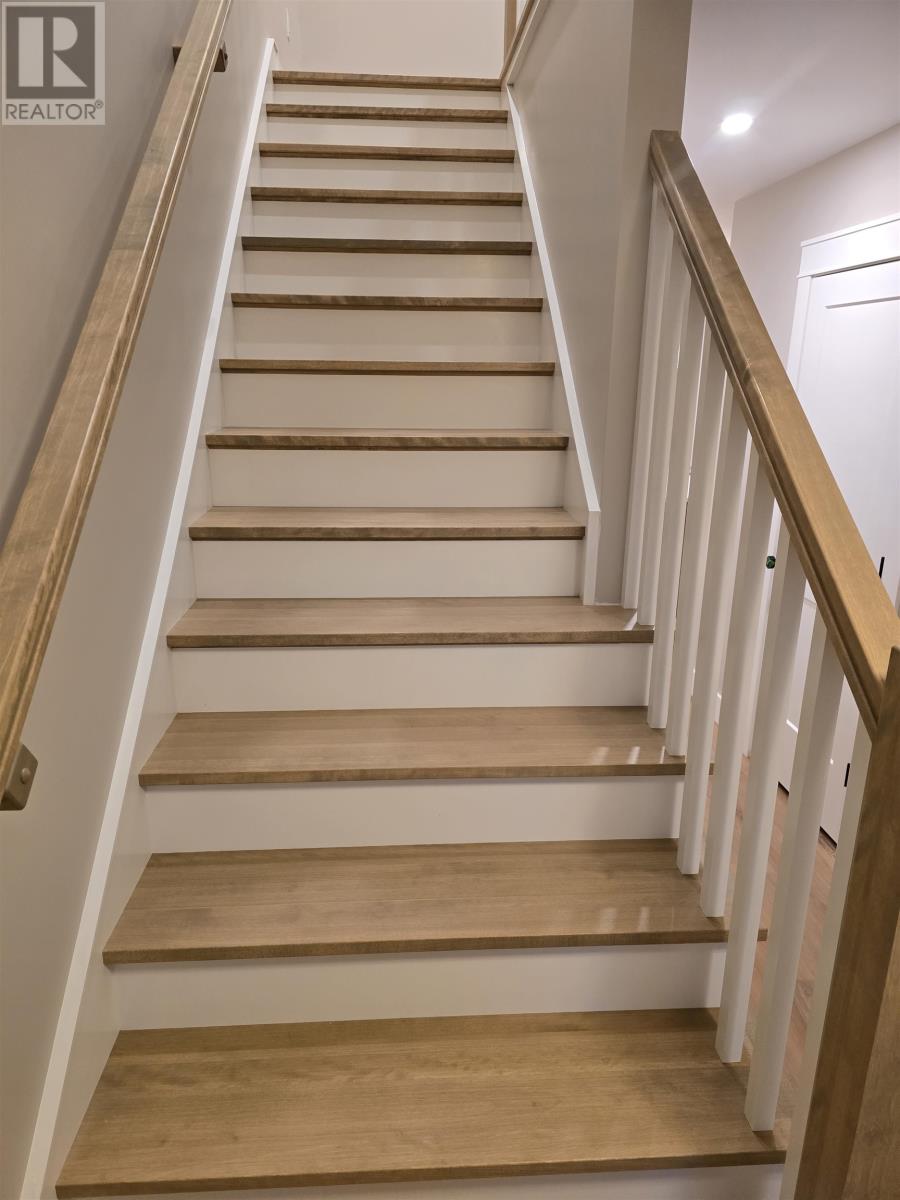 61 Essex Crescent, Charlottetown, Prince Edward Island  C1E 0G9 - Photo 11 - 202527029