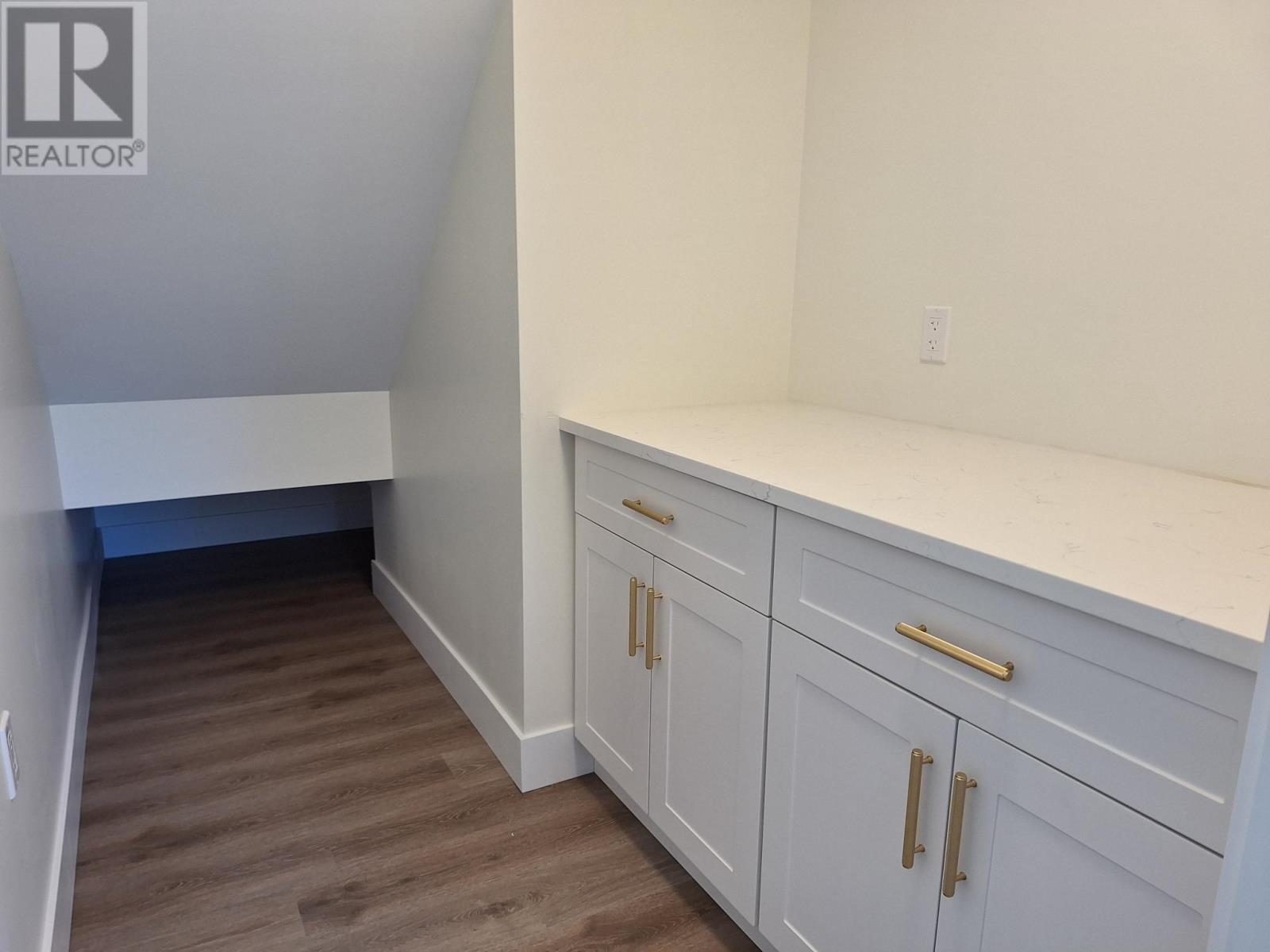 86-88 Brooklyn Avenue, Charlottetown, Prince Edward Island  C1E 3S2 - Photo 6 - 202527482