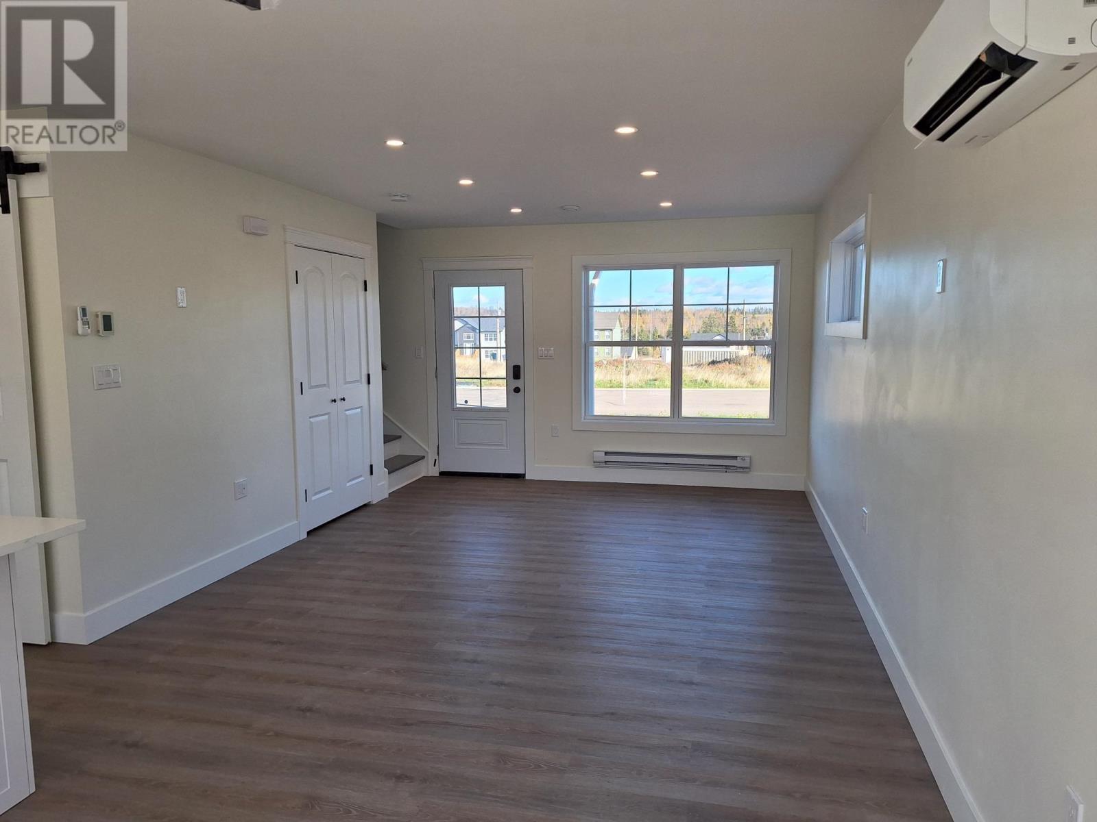 88 Brooklyn Avenue, Charlottetown, Charlottetown, Prince Edward Island  C1E 3S2 - Photo 3 - 202527501