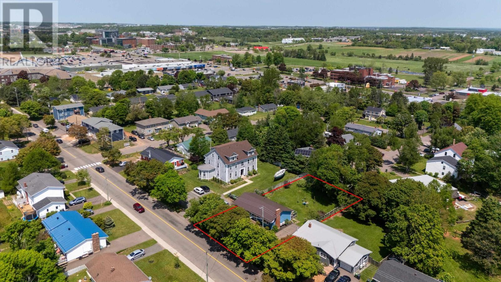 474 Queen Street, Charlottetown, Prince Edward Island  C1A 4G7 - Photo 2 - 202527502