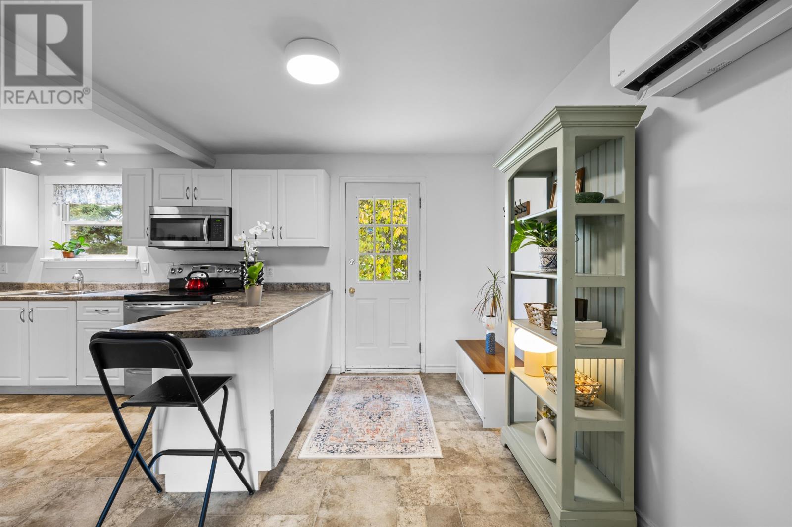 82 Newland Crescent, Charlottetown, Prince Edward Island  C1A 4H7 - Photo 18 - 202527840