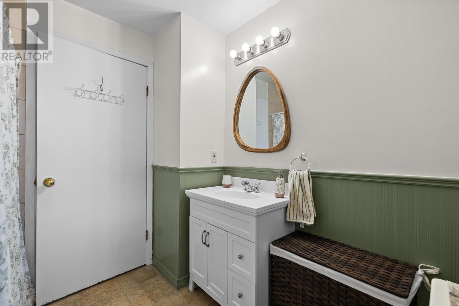 82 Newland Crescent, Charlottetown, Prince Edward Island  C1A 4H7 - Photo 27 - 202527840