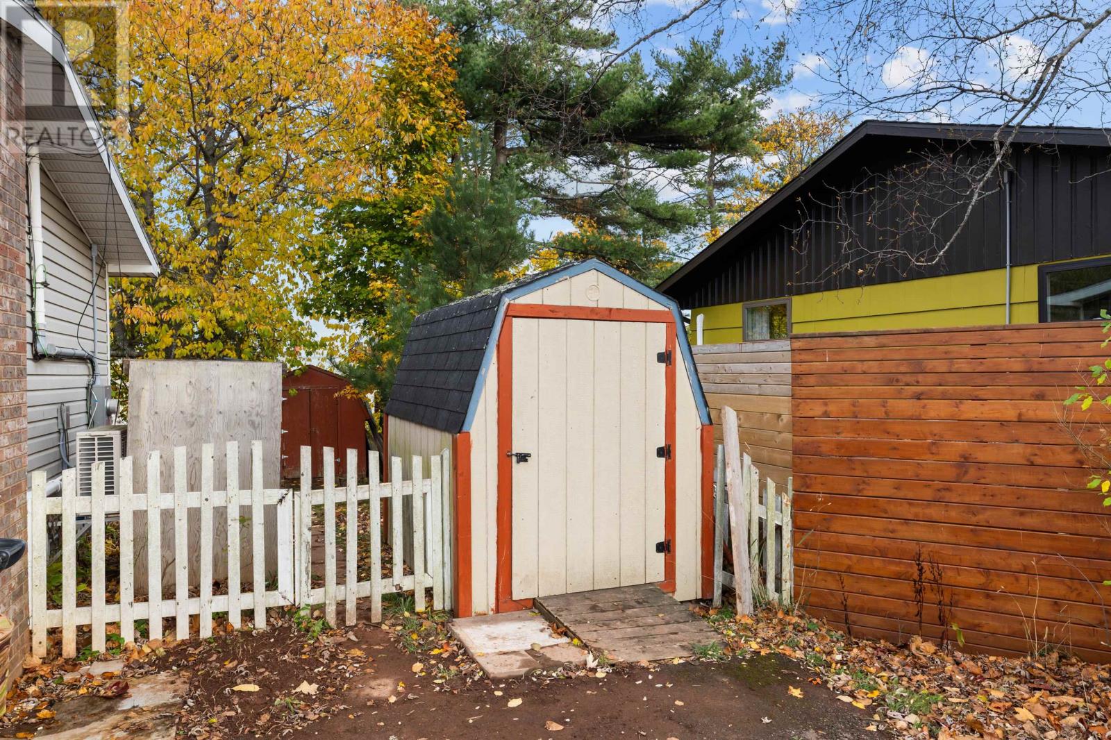 82 Newland Crescent, Charlottetown, Prince Edward Island  C1A 4H7 - Photo 36 - 202527840