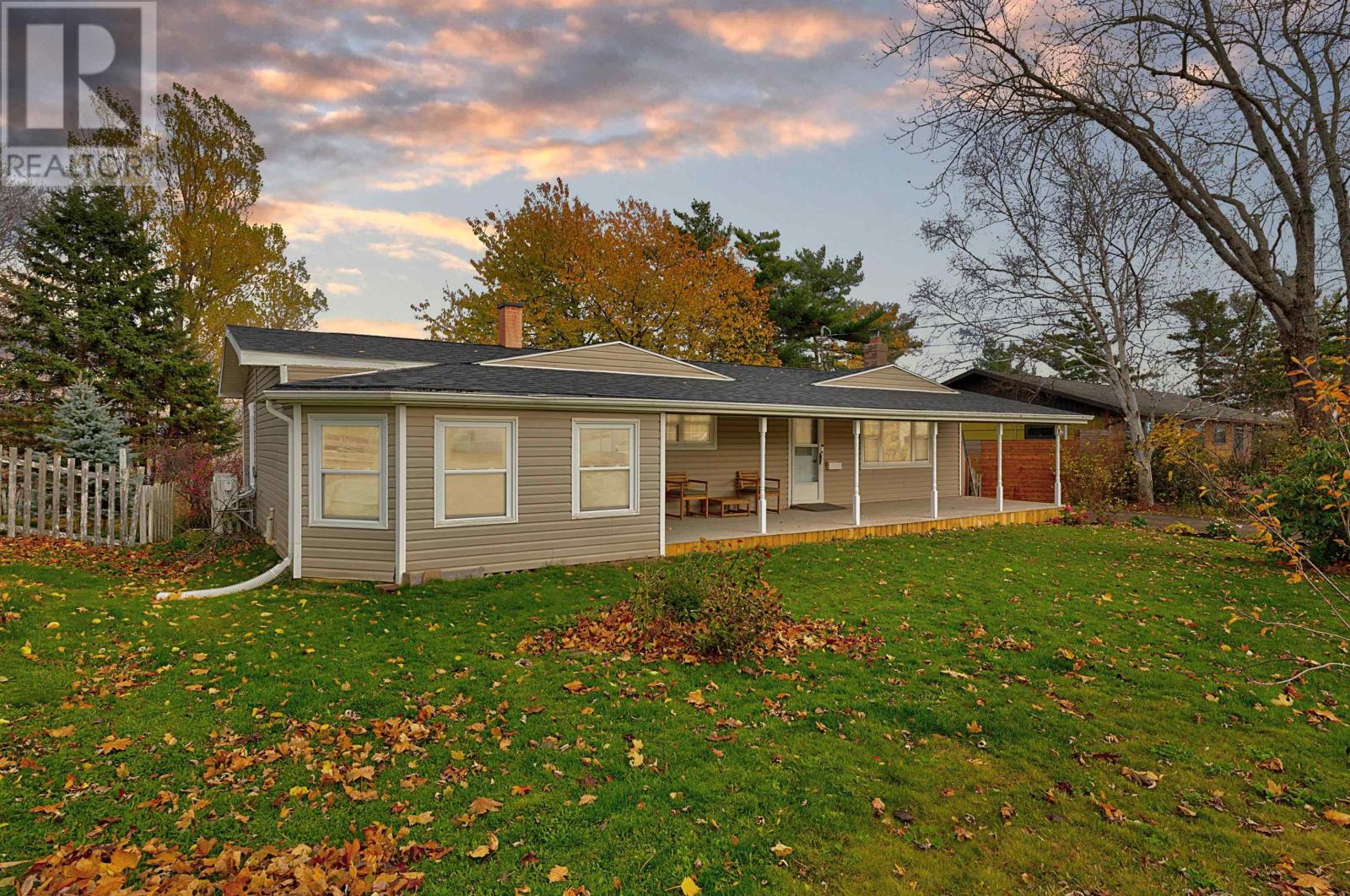 82 Newland Crescent, Charlottetown, Prince Edward Island  C1A 4H7 - Photo 47 - 202527840