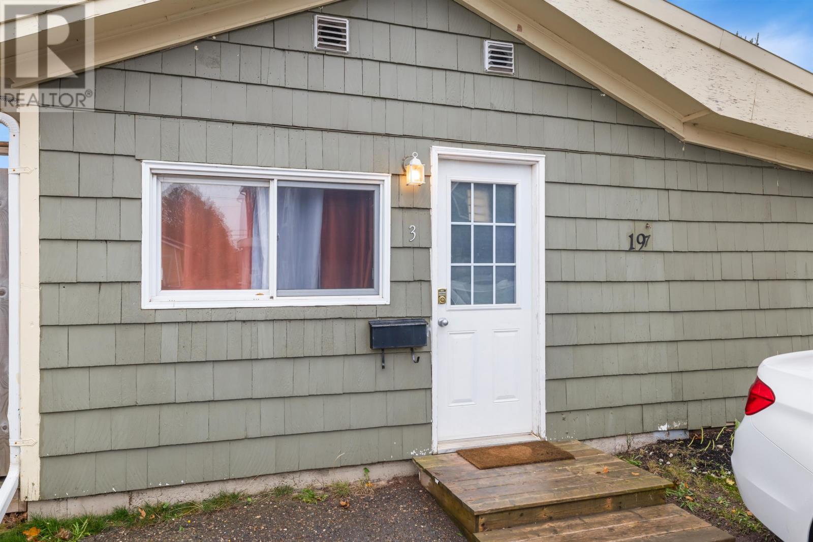 197 Brennan Avenue, Summerside, Prince Edward Island  C1N 2L1 - Photo 3 - 202528019