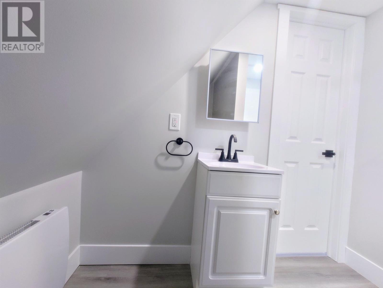 41 Main Drive East, Miscouche, Prince Edward Island  C0B 1T0 - Photo 7 - 202528070