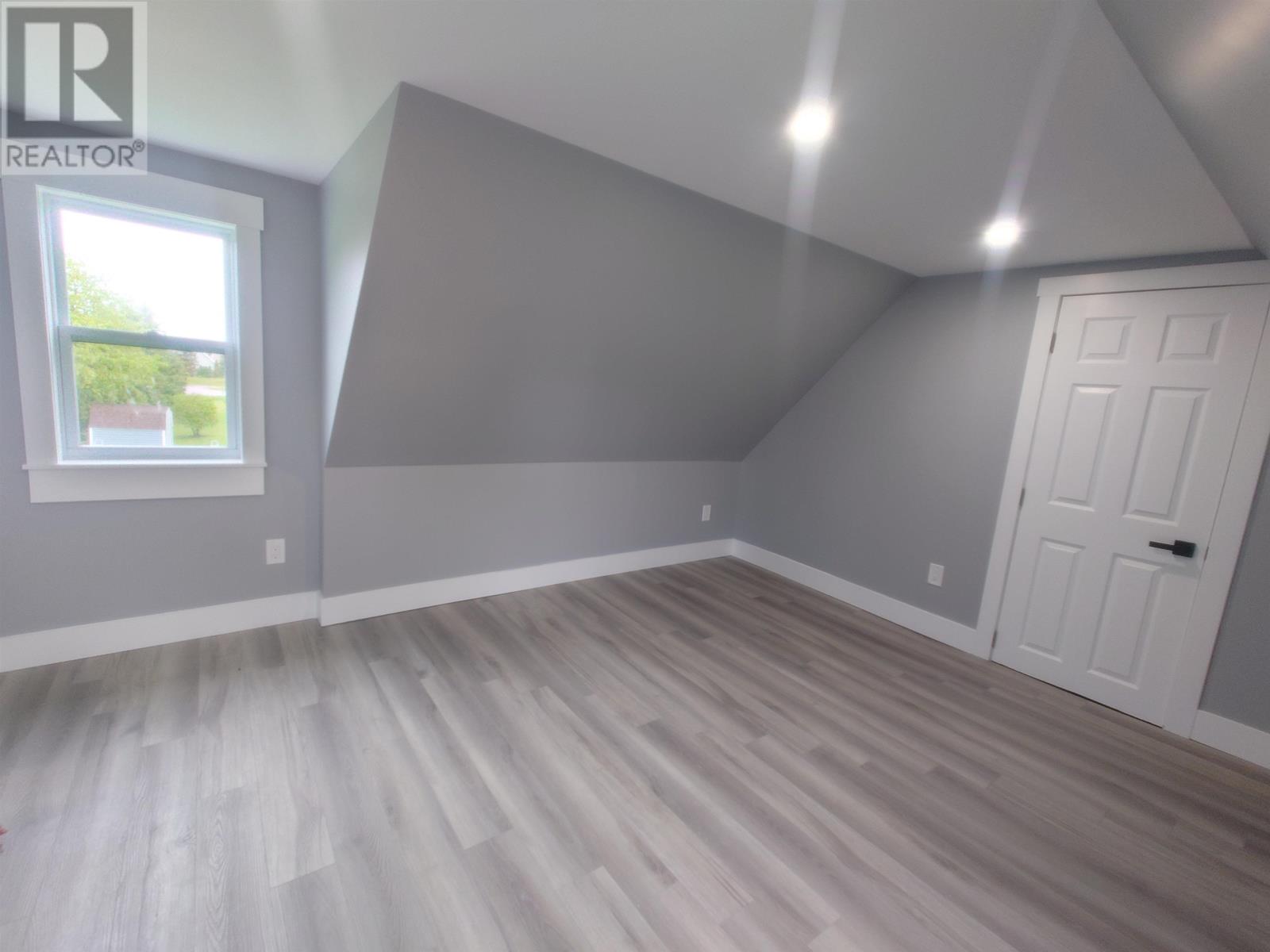 41 Main Drive East, Miscouche, Prince Edward Island  C0B 1T0 - Photo 4 - 202528067