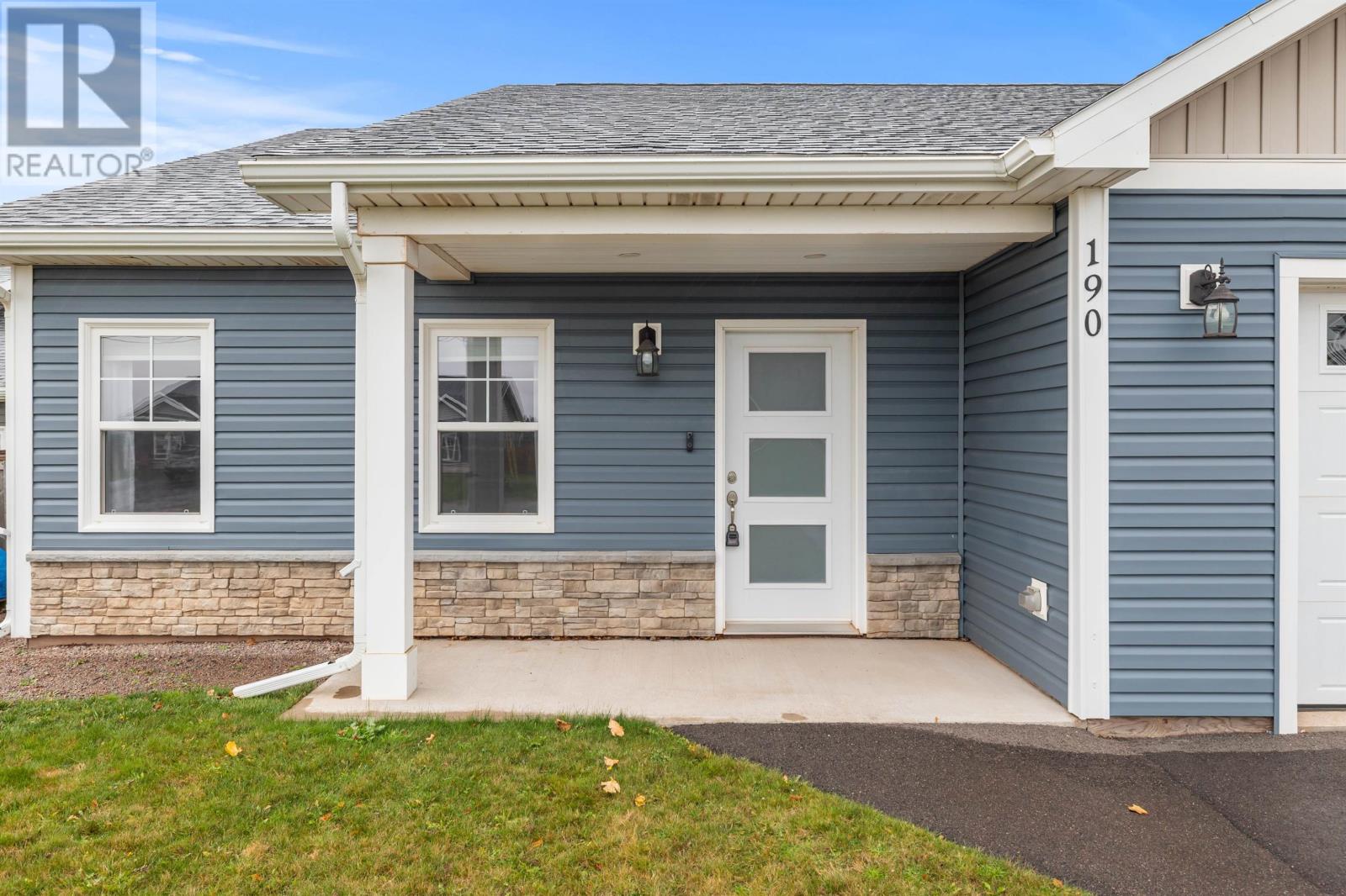 190 Putters Street, Summerside, Prince Edward Island  C1N 4M7 - Photo 5 - 202528167