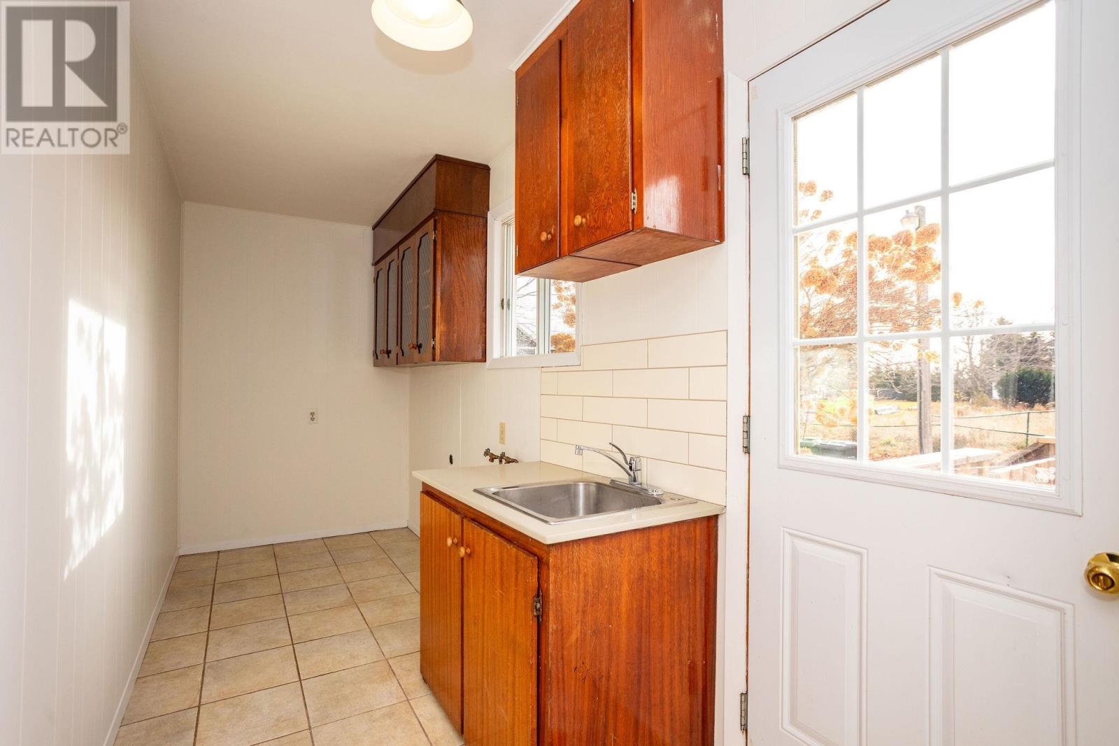 10 Melody Lane, Charlottetown, Prince Edward Island  C1E 0S2 - Photo 18 - 202528425