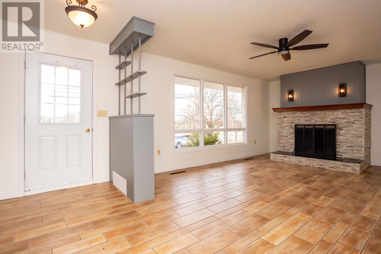 10 Melody Lane, Charlottetown, Prince Edward Island  C1E 0S2 - Photo 2 - 202528425