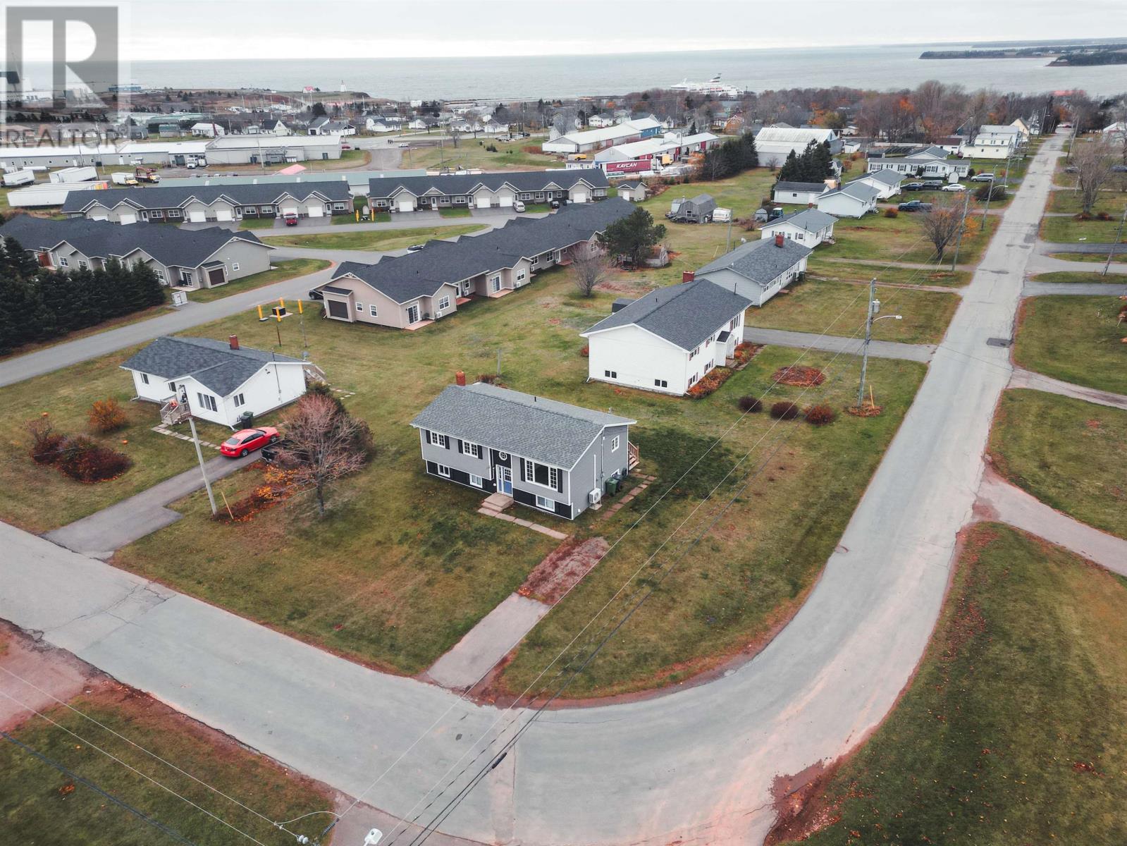 1 Anniversary Avenue, Souris, Prince Edward Island  C0A 2B0 - Photo 3 - 202528557