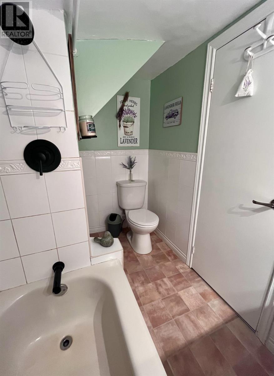 77 Russell Street, Summerside, Prince Edward Island  C1N 5H7 - Photo 14 - 202528732