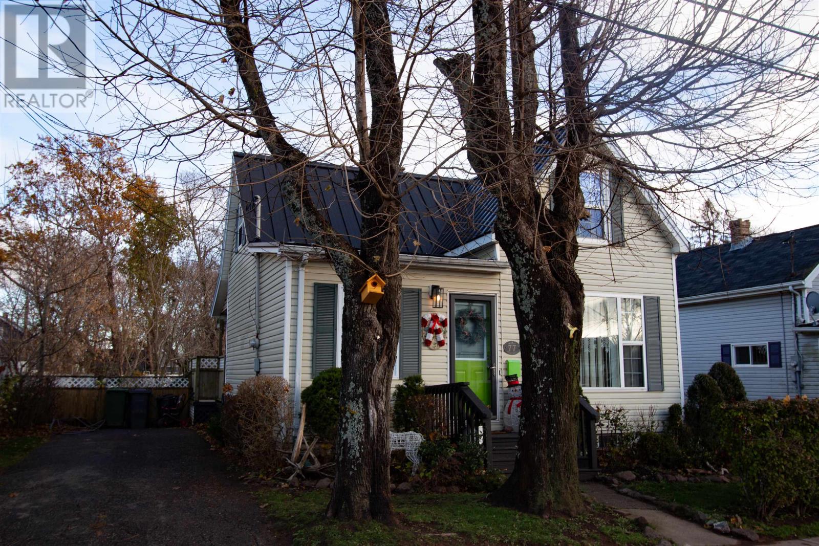 77 Russell Street, Summerside, Prince Edward Island  C1N 5H7 - Photo 27 - 202528732