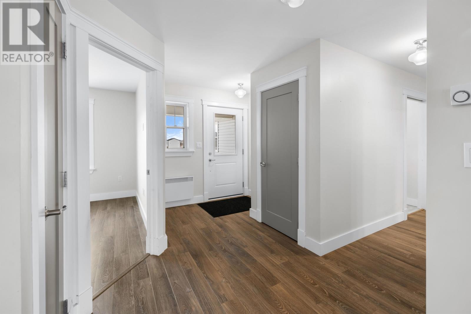 241 Darrach Avenue, Summerside, Prince Edward Island  C1N 0L1 - Photo 4 - 202528942