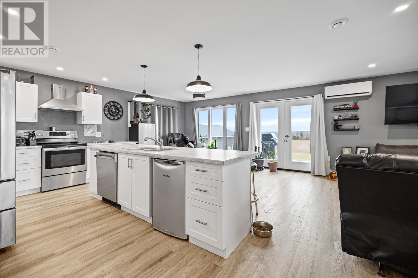 674 48 Road, Mount Albion, Prince Edward Island  C1B 3K4 - Photo 8 - 202529075