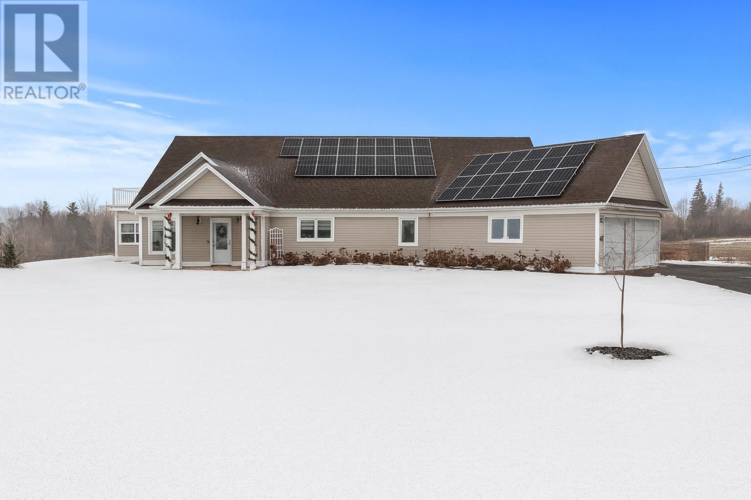 80 Pine Street, Brackley Beach, Prince Edward Island  C1E 2W2 - Photo 3 - 202529128