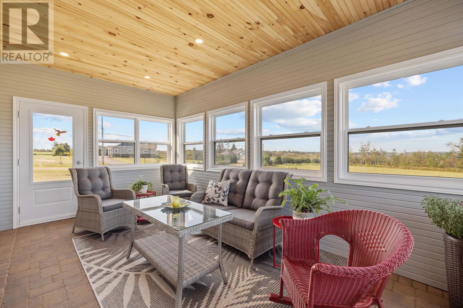 80 Pine Street, Brackley Beach, Prince Edward Island  C1E 2W2 - Photo 44 - 202529128