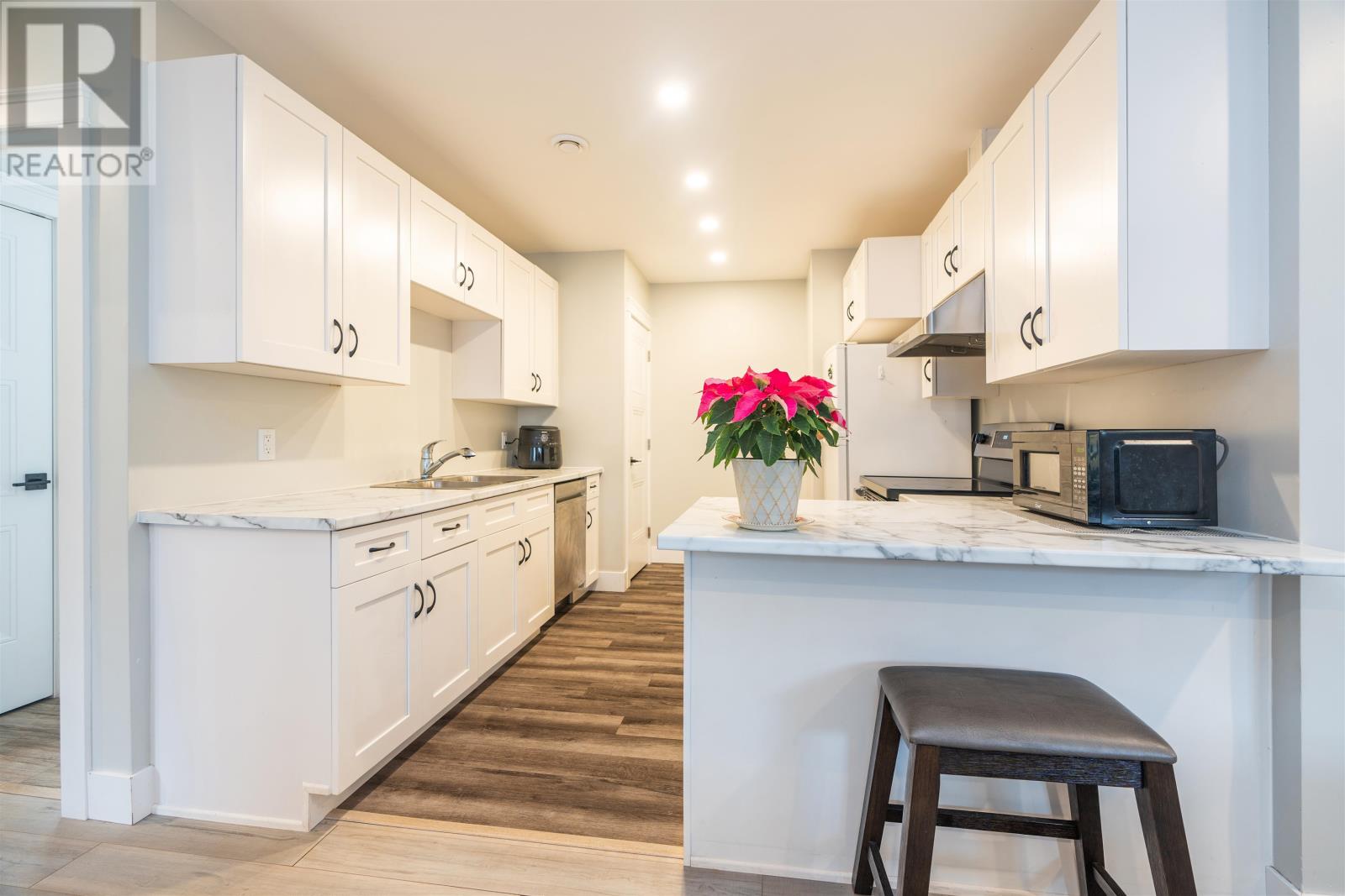 33-35 Aidan Street, Charlottetown, Prince Edward Island  C1E 3P9 - Photo 8 - 202529126