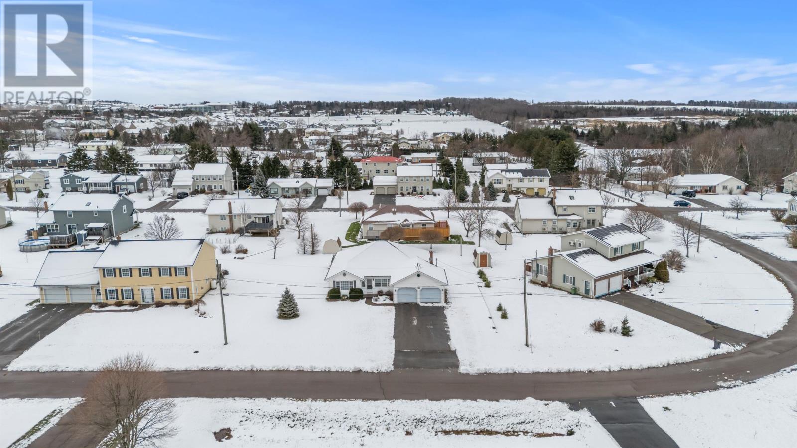 32 Oakland Drive, East Royalty, Prince Edward Island  C1P 1P4 - Photo 45 - 202529177