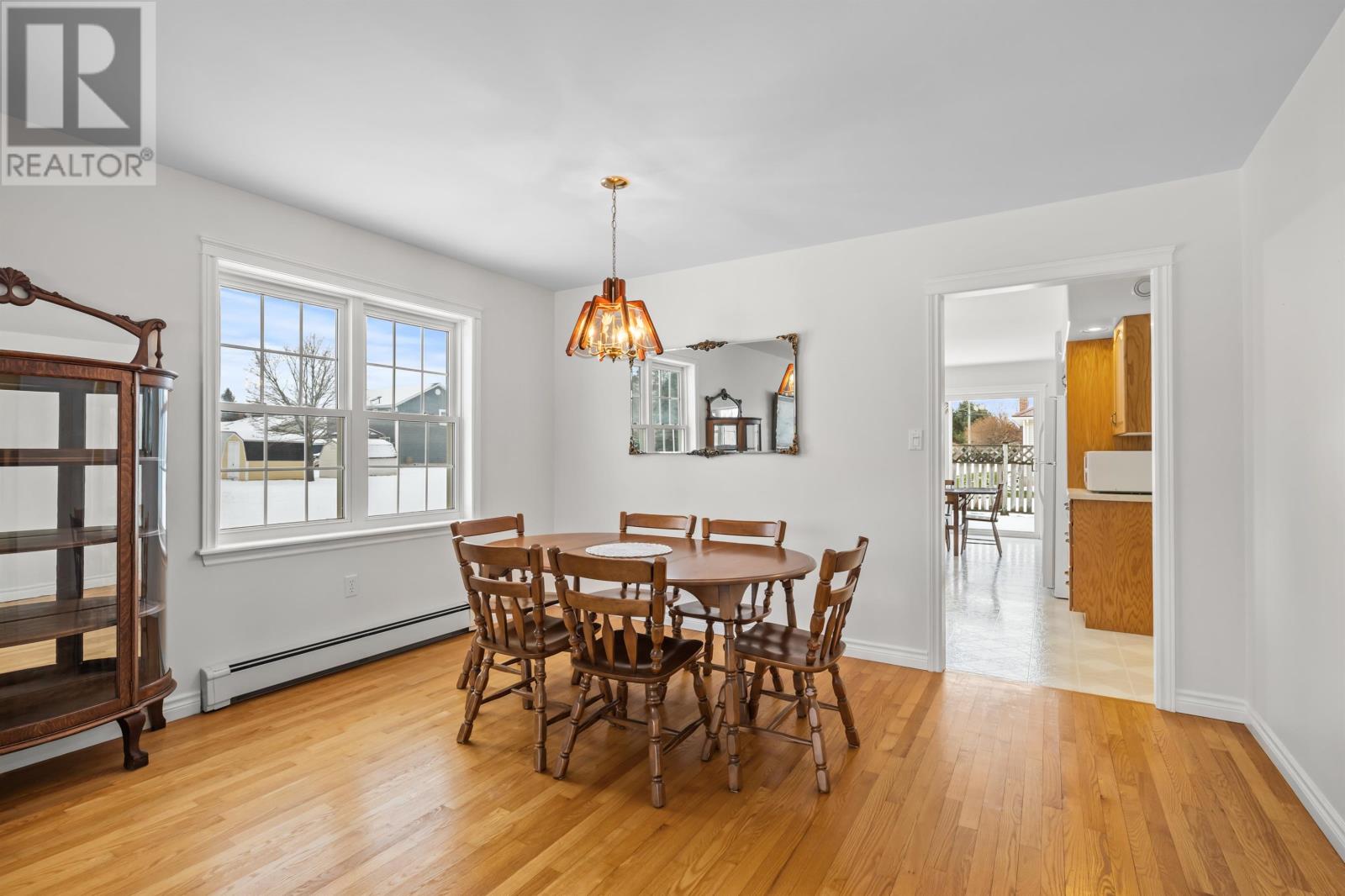 32 Oakland Drive, East Royalty, Prince Edward Island  C1P 1P4 - Photo 7 - 202529177