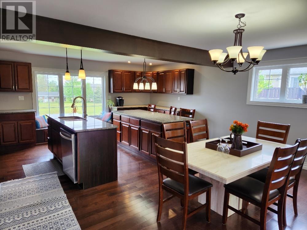 5 Cherry Lane, Stratford, Prince Edward Island  C1B 1M4 - Photo 12 - 202529186