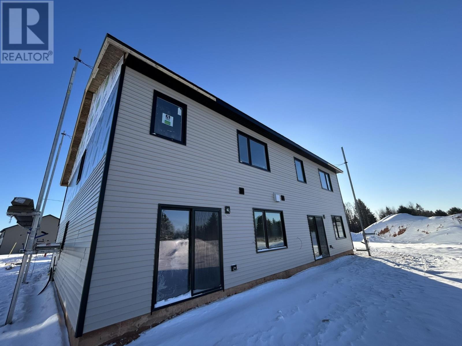 54 Airfield Court, West Royalty, Prince Edward Island  C1E 3P7 - Photo 5 - 202529244