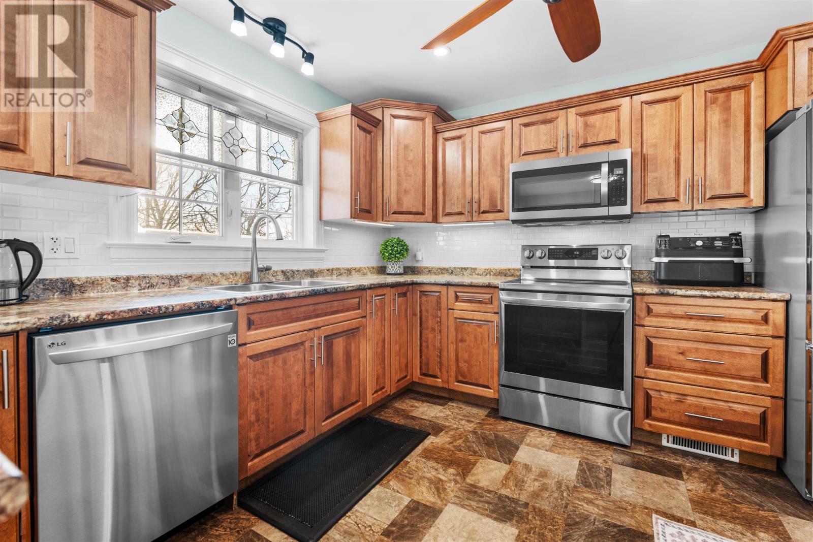 1720 Route 11, Linkletter Road, Summerside, Prince Edward Island  C1N 0V7 - Photo 23 - 202529302