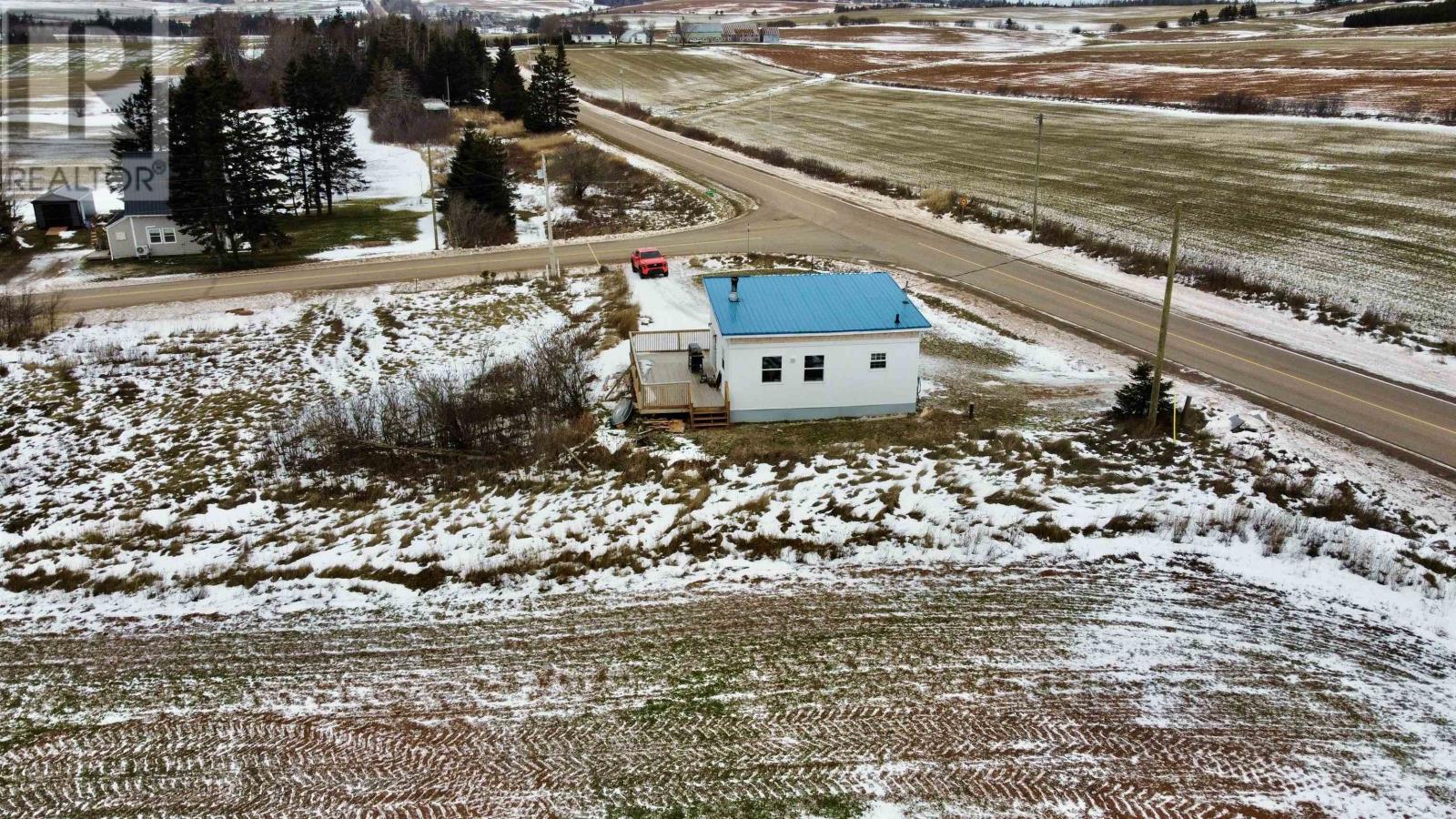 583 Burlington Road, Long River, Prince Edward Island  C0B 1M0 - Photo 19 - 202529442