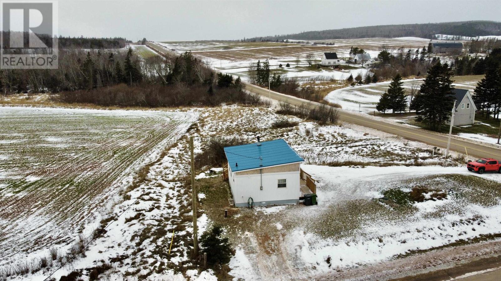 583 Burlington Road, Long River, Prince Edward Island  C0B 1M0 - Photo 21 - 202529442