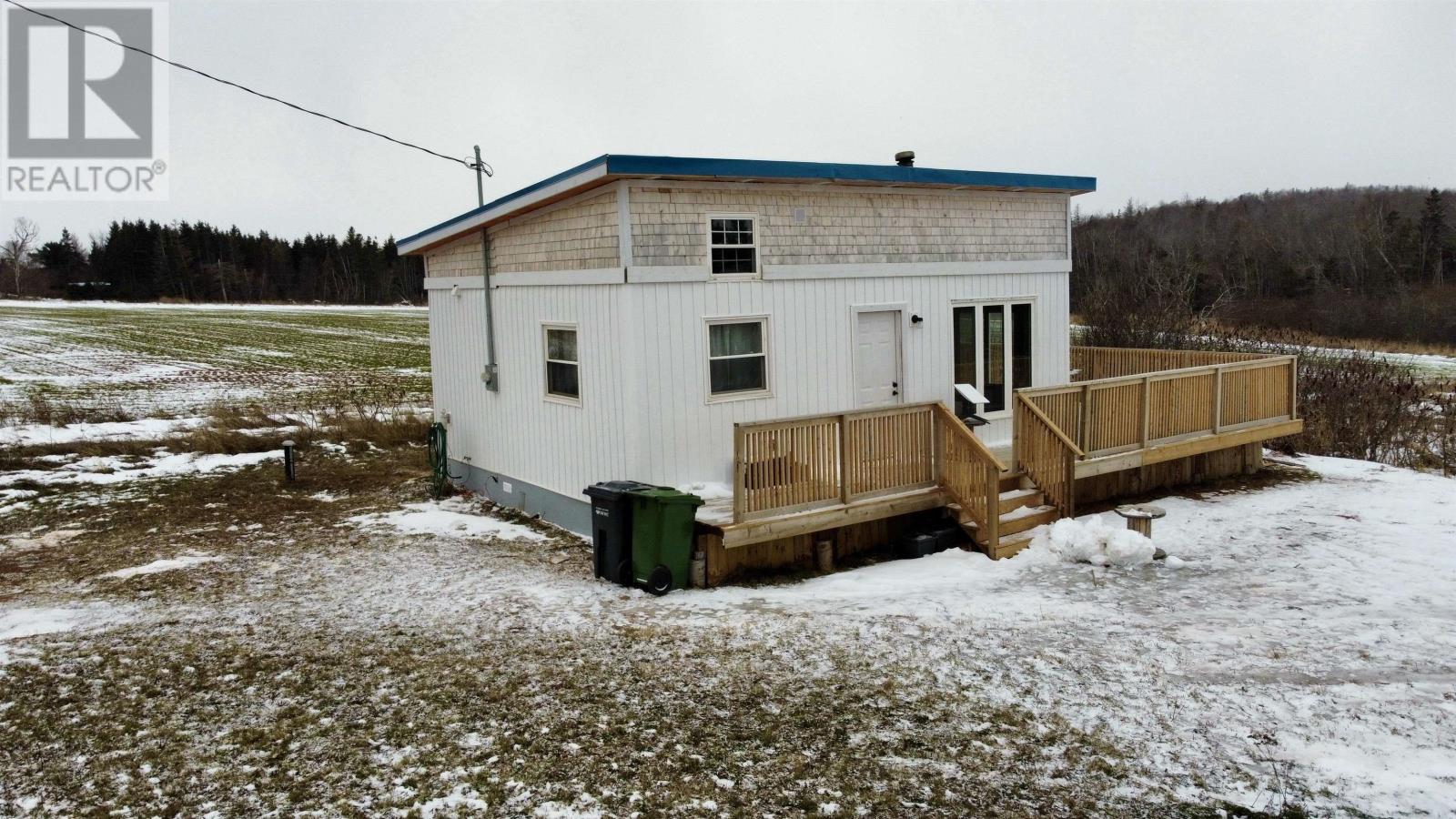 583 Burlington Road, Long River, Prince Edward Island  C0B 1M0 - Photo 24 - 202529442