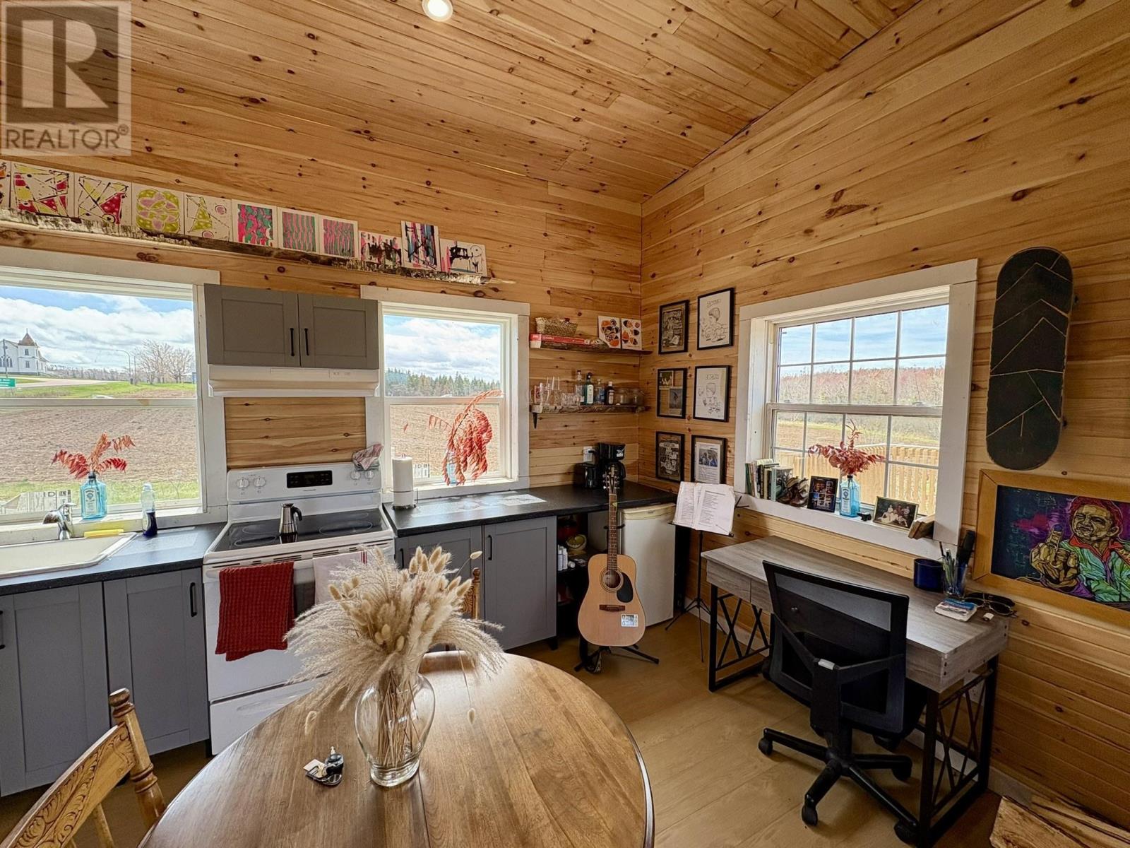 583 Burlington Road, Long River, Prince Edward Island  C0B 1M0 - Photo 8 - 202529442