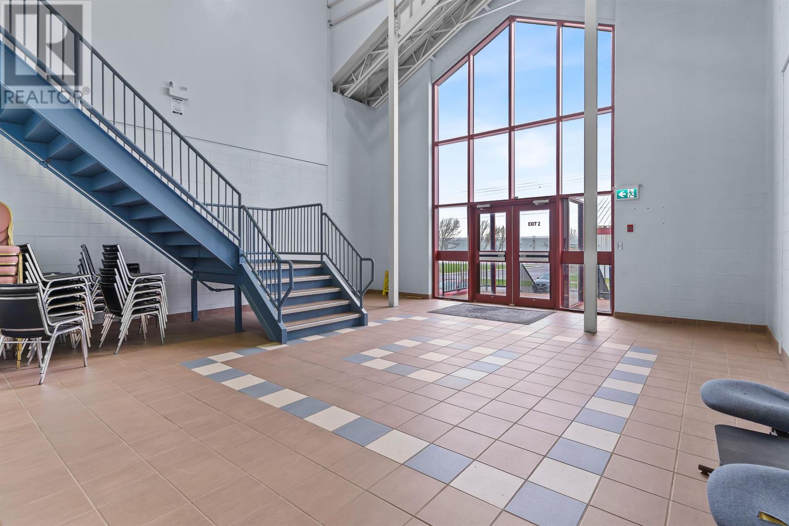 27 Elmwood Avenue, Summerside, Prince Edward Island  C0B 2A0 - Photo 4 - 202529459