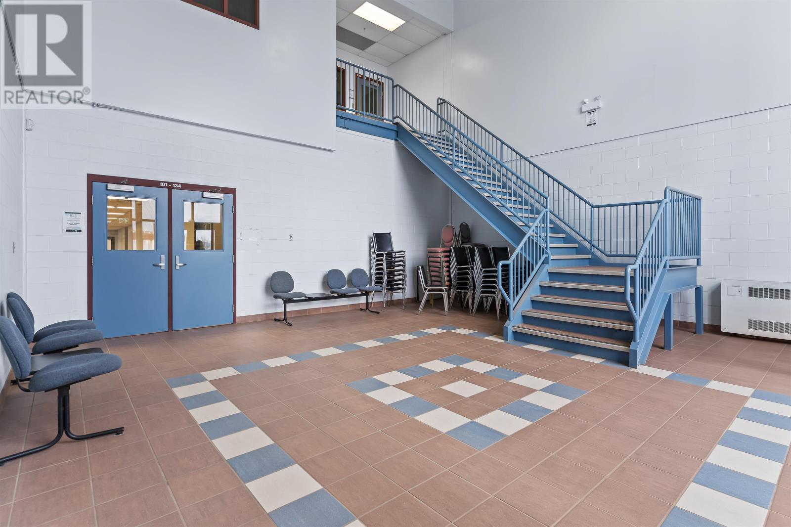 27 Elmwood Avenue, Summerside, Prince Edward Island  C0B 2A0 - Photo 5 - 202529459