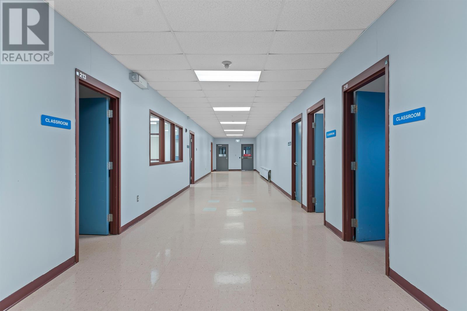 27 Elmwood Avenue, Summerside, Prince Edward Island  C0B 2A0 - Photo 8 - 202529459