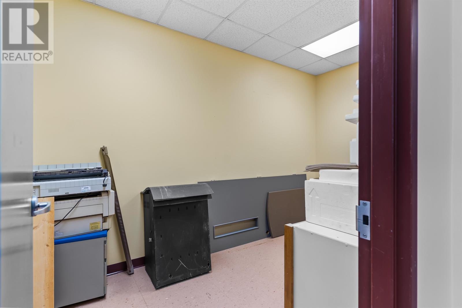 27 Elmwood Avenue, Summerside, Prince Edward Island  C0B 2A0 - Photo 9 - 202529459