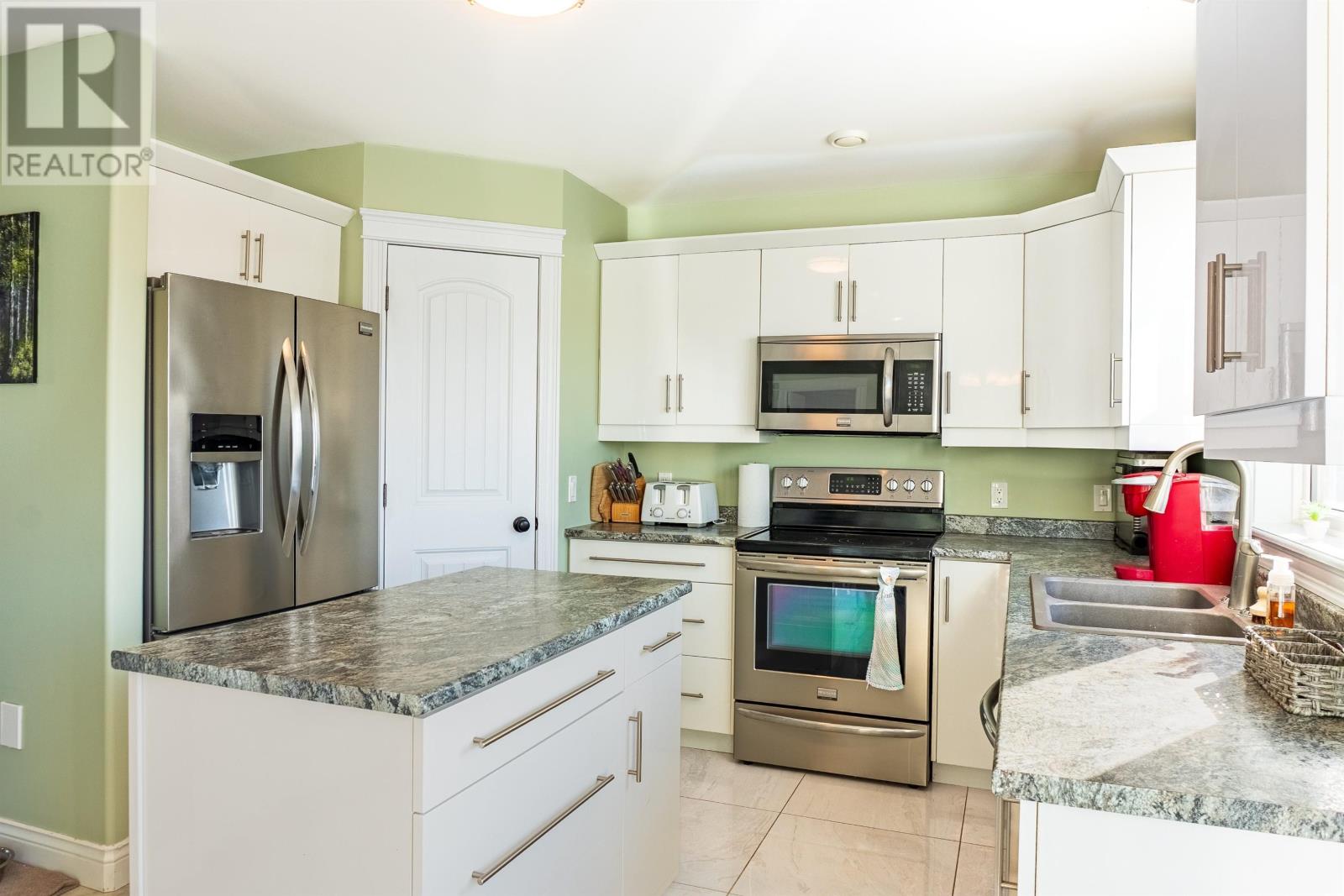 72 Mutch Crescent, Charlottetown, Prince Edward Island  C1E 3G4 - Photo 9 - 202529479