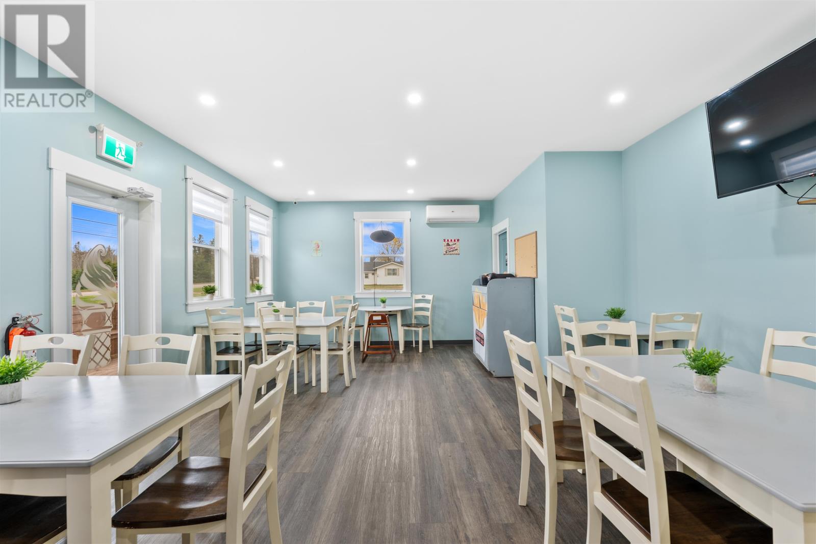 31376 Western Road, Richmond, Prince Edward Island  C0B 1Y0 - Photo 12 - 202529500