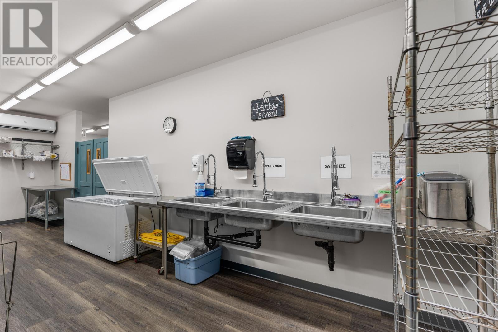 31376 Western Road, Richmond, Prince Edward Island  C0B 1Y0 - Photo 19 - 202529500