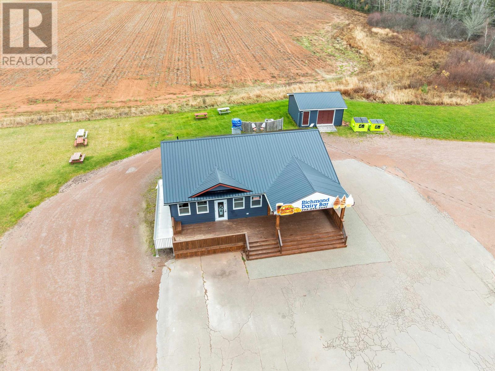 31376 Western Road, Richmond, Prince Edward Island  C0B 1Y0 - Photo 4 - 202529500