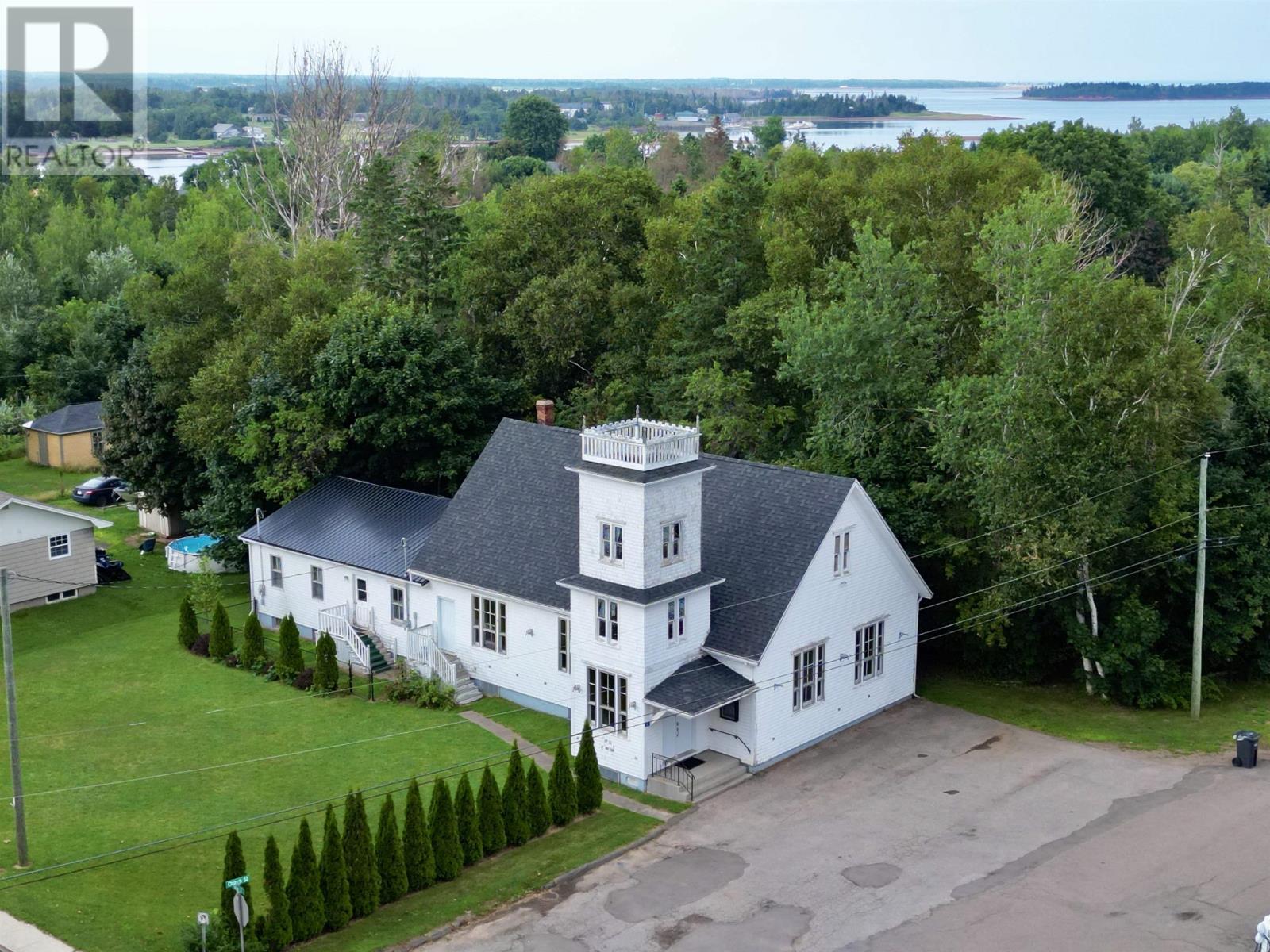 5 Church Street, Murray Harbour, Prince Edward Island  C0A 1V0 - Photo 1 - 202529510