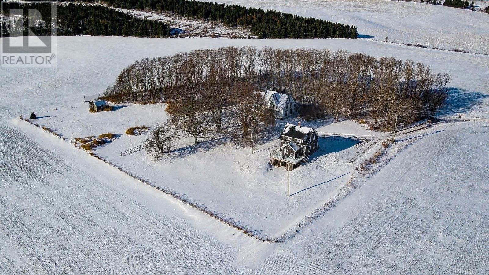 662 & 664 Long River Road, Long River, Prince Edward Island  C0B 1M0 - Photo 44 - 202529699