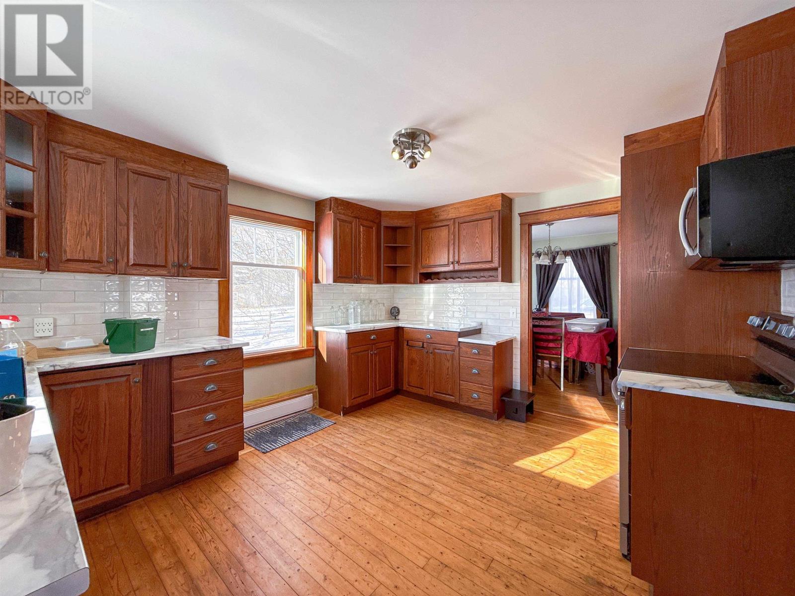 662 & 664 Long River Road, Long River, Prince Edward Island  C0B 1M0 - Photo 6 - 202529699