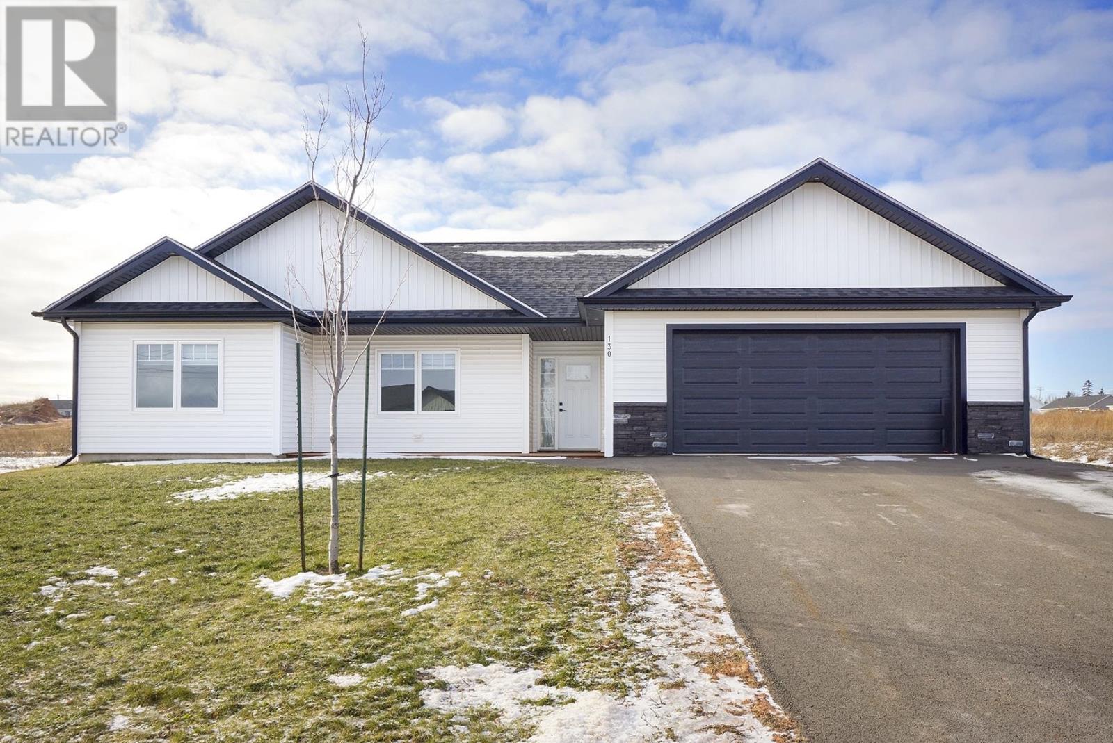 130 Fairdale Drive, Charlottetown, Prince Edward Island  C1C 0Y6 - Photo 1 - 202529742