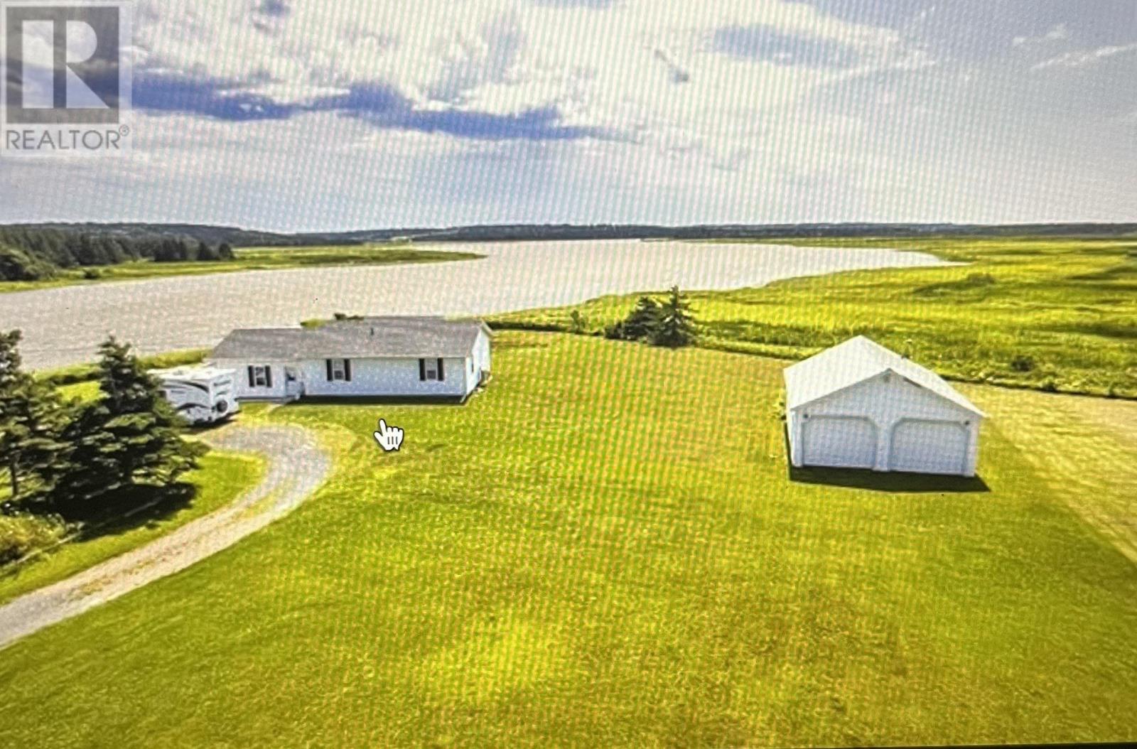 206 Main Street, Mount Stewart, Prince Edward Island  C0A 1T0 - Photo 1 - 202600259