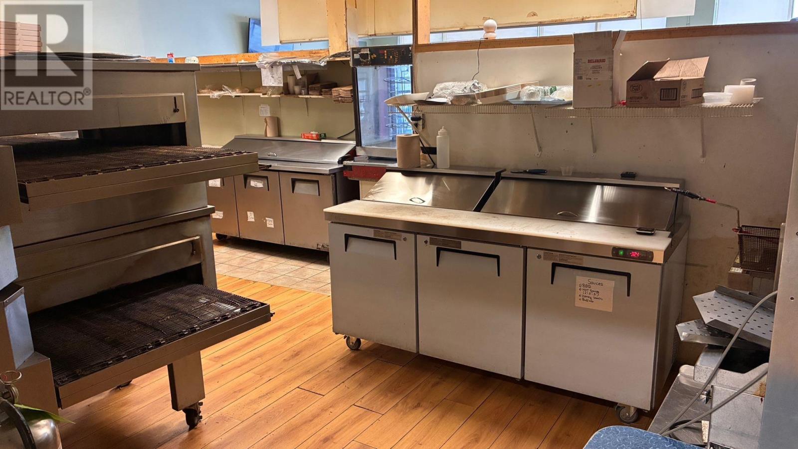 4 330 University Avenue, Charlottetown, Prince Edward Island  C1A 4M6 - Photo 7 - 202600316