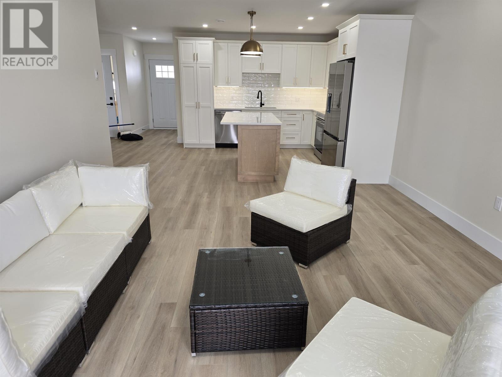 124 Kindred Avenue, Charlottetown, Prince Edward Island  C1C 0Y8 - Photo 4 - 202600350